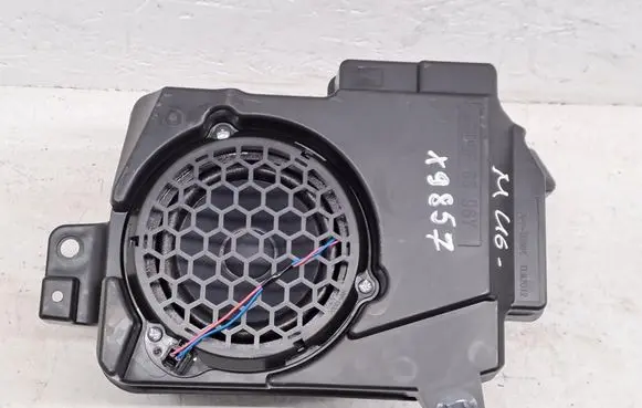 Mazda CX-30 Subwoofer speaker BDGF6696Y