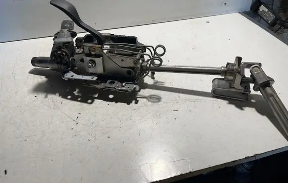 Skoda Praktik (5J8) Steering wheel axle 0908190218