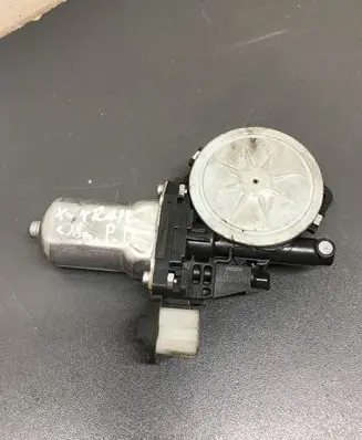 Nissan X-Trail T31 Front door window regulator motor