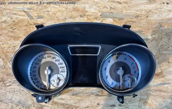 Mercedes-Benz CLA C117 X117 W117 Speedometer (instrument cluster) A1179007301