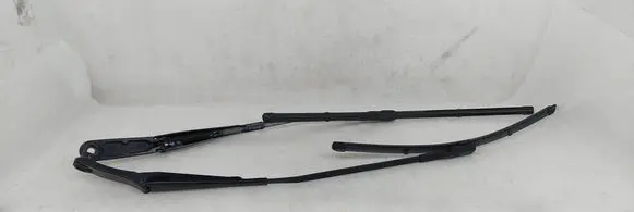 Audi Q2 - Front wiper blade arm 81B955408
