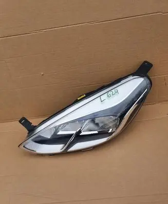 Ford Fiesta Headlight/headlamp