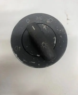 Volkswagen Touran I Light switch 1T0941431B