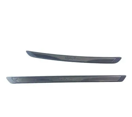Alfa Romeo Stelvio sill trim set (inner) 