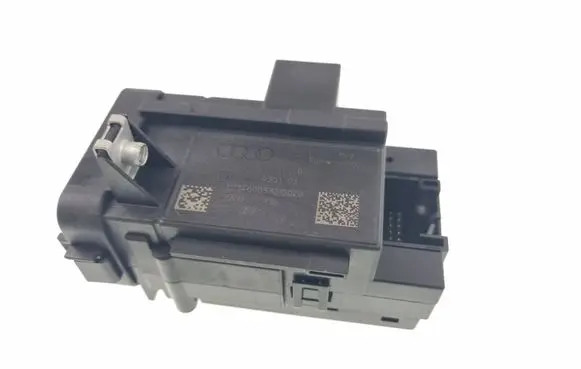 Audi A4 S4 B8 8K Ignition lock 8K0909131D 3330430103