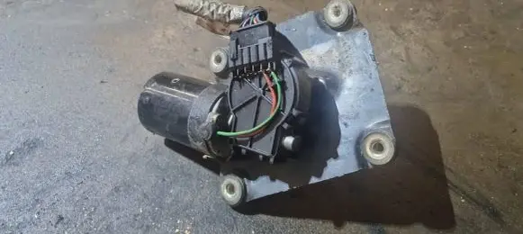 Volvo S40, V40 Wiper motor 0390241170