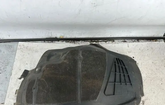 Opel Meriva A Front wheel arch liner splash guards 13397878 13397880