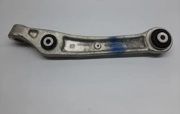 Audi Q7 4M Front control arm 4M0407155E