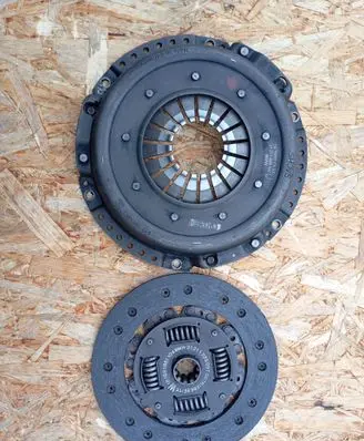 BMW 3 E30 Clutch set kit 21211223097 21211225707 043082151101