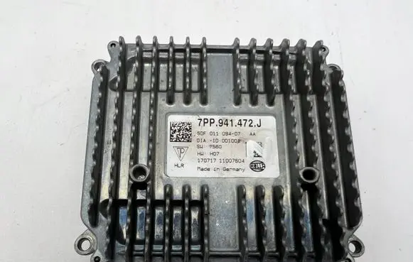 Volkswagen Touareg II LED ballast control module 7PP941472J