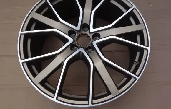 Audi TT TTS RS Mk3 8S R20 alloy rim 8S0601025CH
