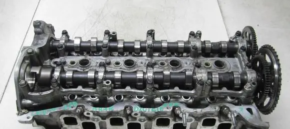 Honda CR-V Engine head N22B4