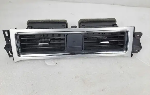 Ford Mustang V Dash center air vent grill AR3319C681