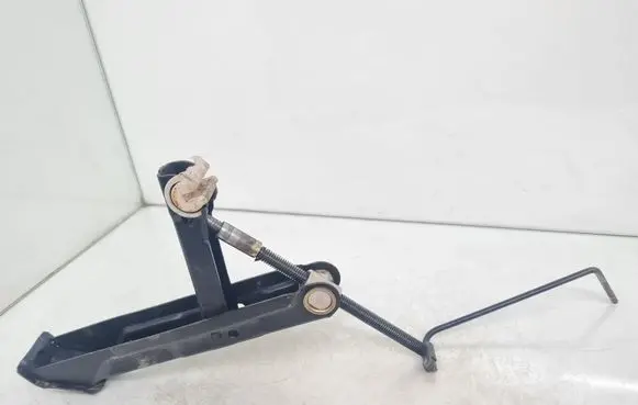Opel Omega B1 Lift Jack 90575795