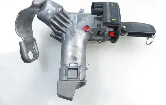 Ford Fiesta Ignition lock 8A6T15607AB