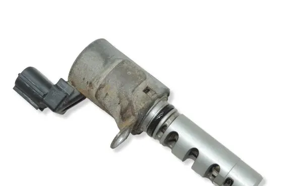 Toyota Yaris Camshaft vanos timing valve 153300J010 1533023010