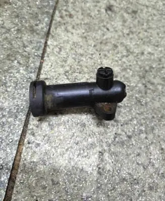 BMW 5 E60 E61 EGR thermostat 7787870 1425