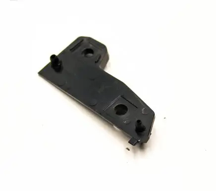 Front bumper mounting bracket