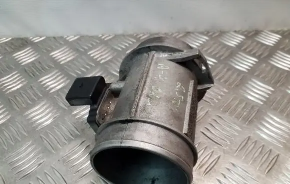 Audi A4 S4 B6 8E 8H Mass air flow meter 059906461M