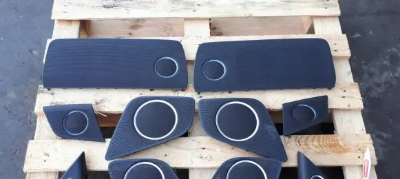 Audi A5 8T 8F Front door speaker cover trim 