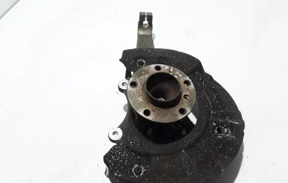 BMW 5 GT F07 Front wheel hub 6775768