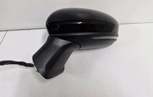 Renault Captur II Front door electric wing mirror