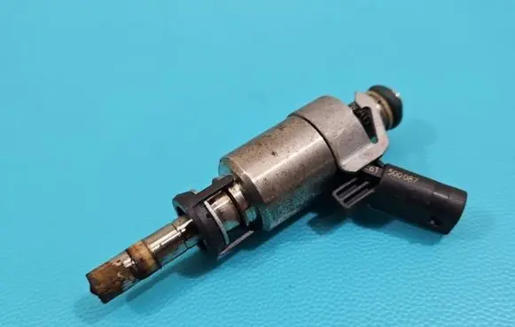 Audi A4 S4 B8 8K Fuel injector 06H906036J IMPRK1435613