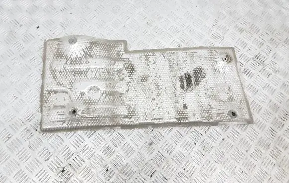Toyota RAV 4 (XA30) Heat shield in engine bay 
