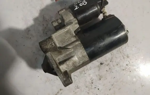 Renault Scenic I Starter motor 0001106017