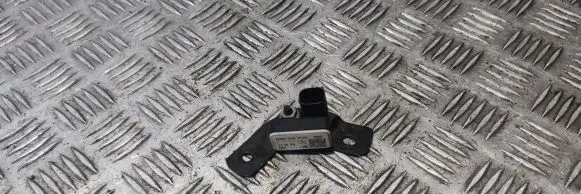 Mercedes-Benz E W212 Airbag deployment crash/impact sensor A0055421218