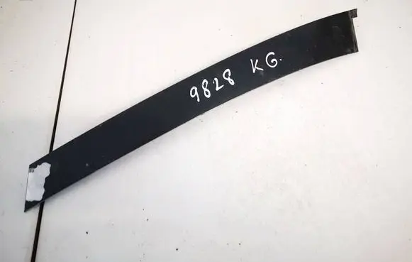 Mercedes-Benz C AMG W204 Rear door glass trim molding a2046900787