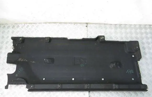 Audi Q3 8U Side bottom protection 8U0825207