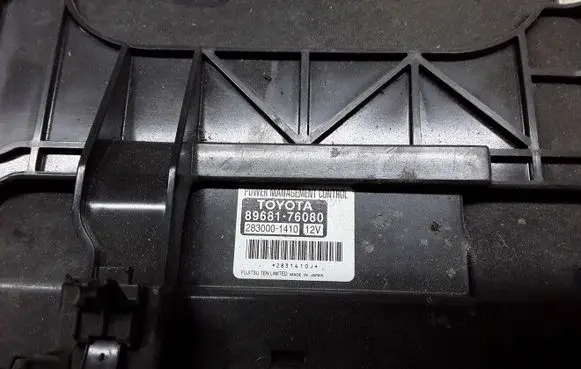 Lexus CT 200H Engine control unit/module ECU 8968176080