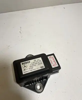 Mercedes-Benz C W203 ESP acceleration yaw rate sensor 0265005246 A0025426618