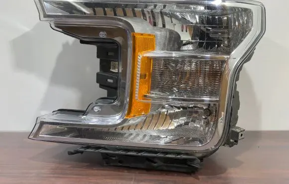 Ford F150 Headlight/headlamp KL3413006AA JL3413035A JL3413006A