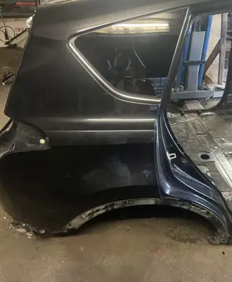 Toyota RAV 4 (XA40) Rear quarter panel 