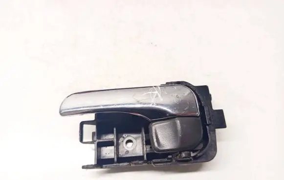 Nissan X-Trail T30 Front door interior handle 