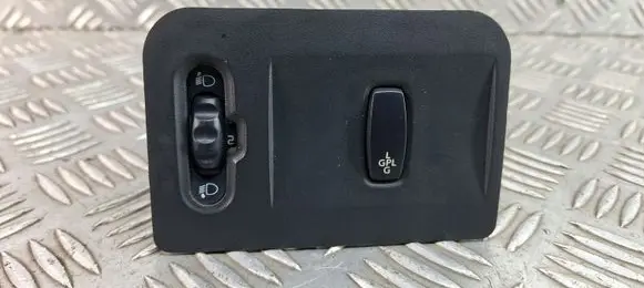 Renault Clio II Headlight level height control switch 8200084862