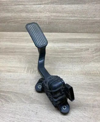 Toyota Prius (XW20) Accelerator throttle pedal 7812047050 1988003200