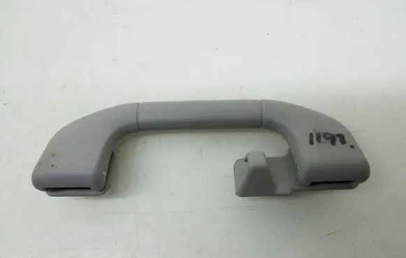 Mercedes-Benz E W212 Rear interior roof grab handle A2048100151