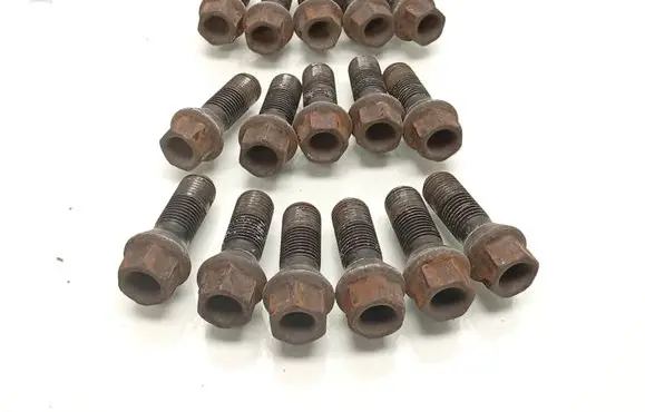 BMW X3 E83 Nuts/bolts 