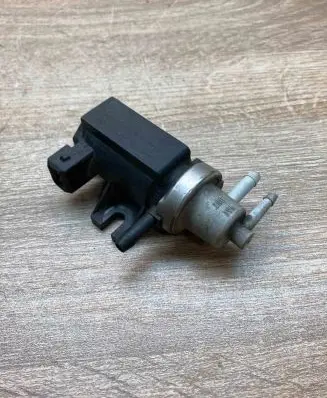 Seat Toledo II (1M) Vacuum pump 1H0906627A