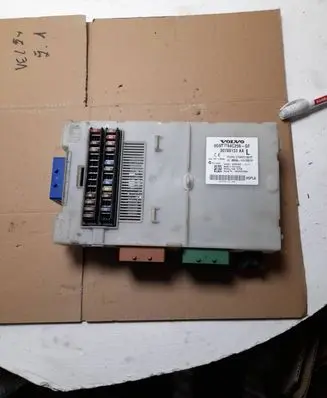 Volvo V70 Fuse module 30786133AA 6G9T14C256GF 659AF01125TP