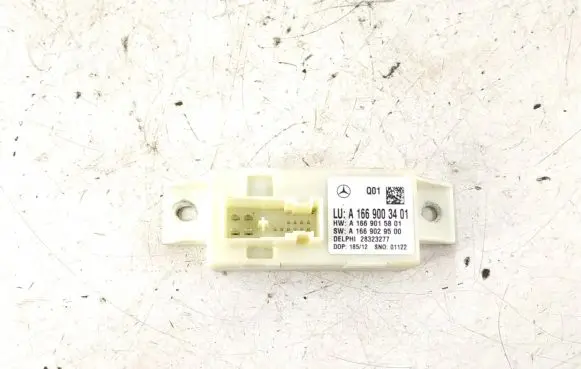 Mercedes-Benz C W204 Light module LCM 1669007101 1669003309