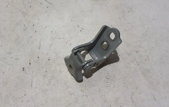 Dacia Duster Front door upper hinge 804006978R