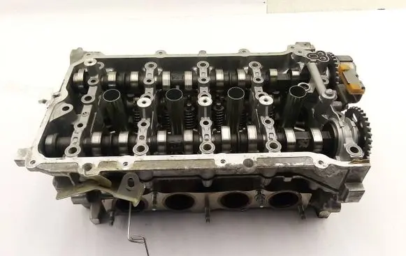 Toyota C-HR I Engine head 1620217203