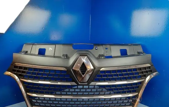 Renault Master III Front bumper upper radiator grill 628959833R 623109004R