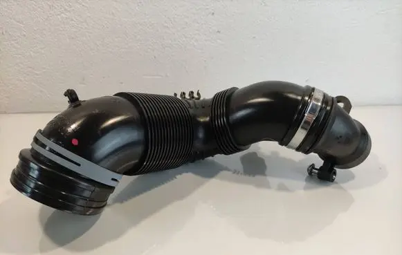 Skoda Superb B6 (3T) Air intake hose/pipe 3C0129654