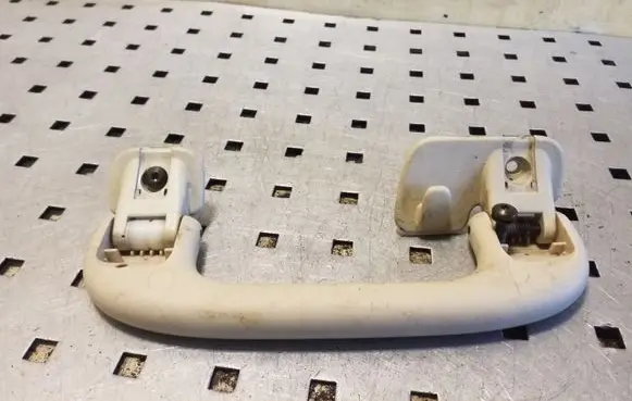 Mercedes-Benz ML W163 Rear interior roof grab handle A1638103251 825762