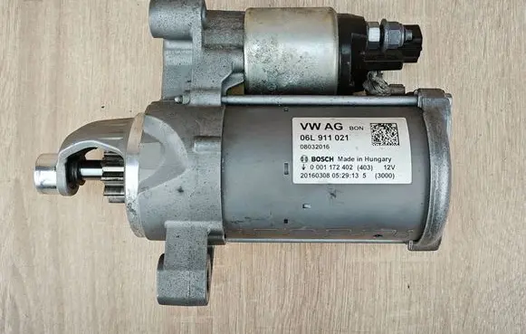Audi A4 S4 B9 Starter motor 06L911021